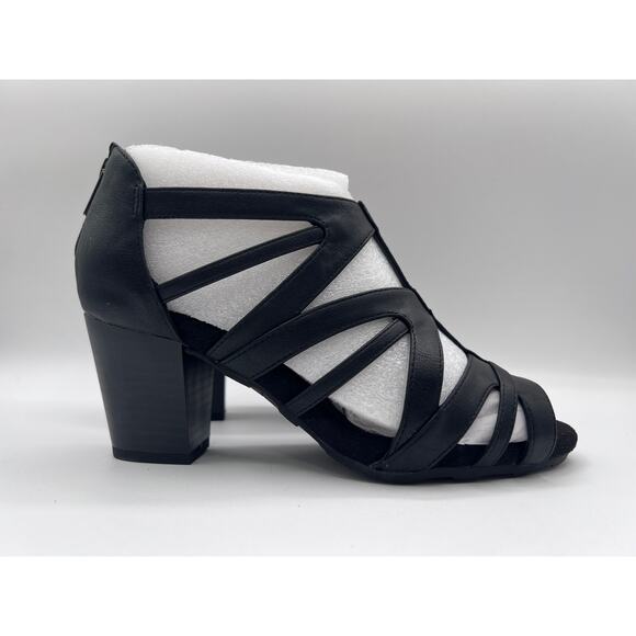 Easy Street Black Strappy Sandals - Picture 2 of 10